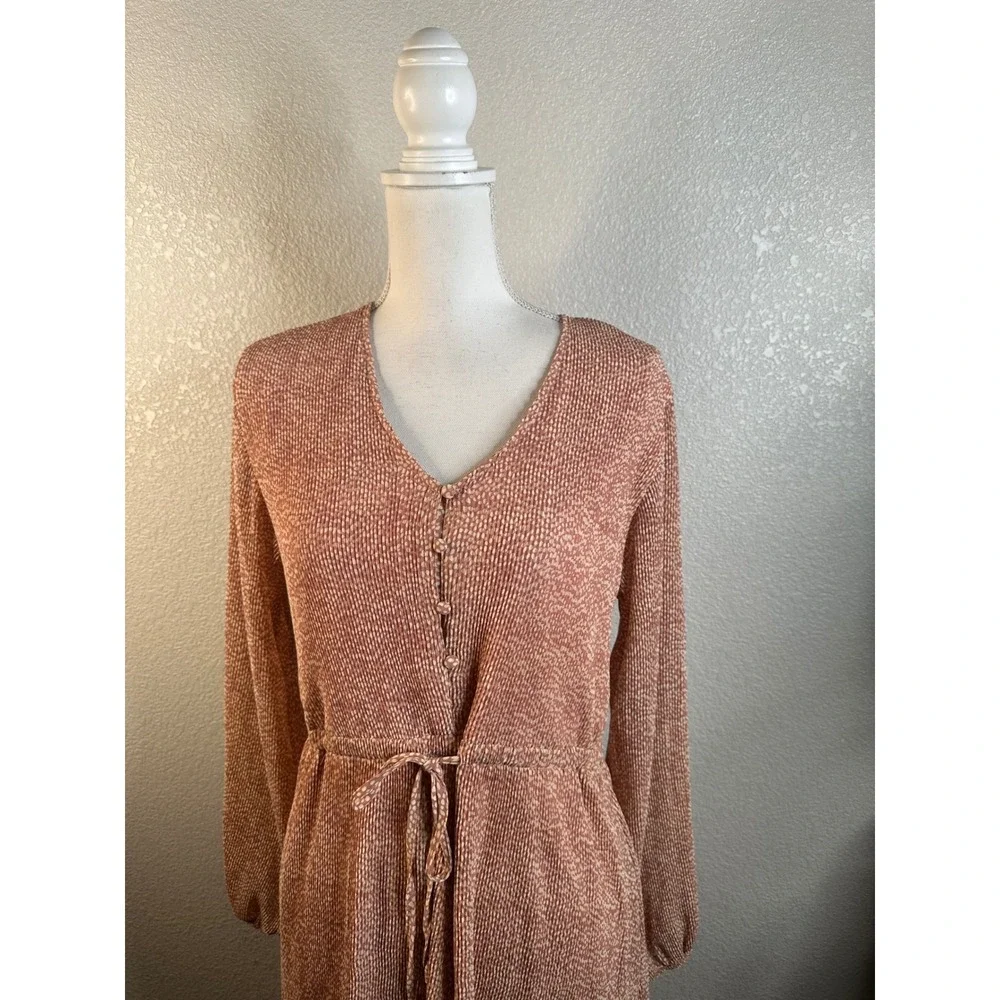 Mikarose Women's Pink Micro Dot Plisse Ruffle Hem Midi Dress Size Small